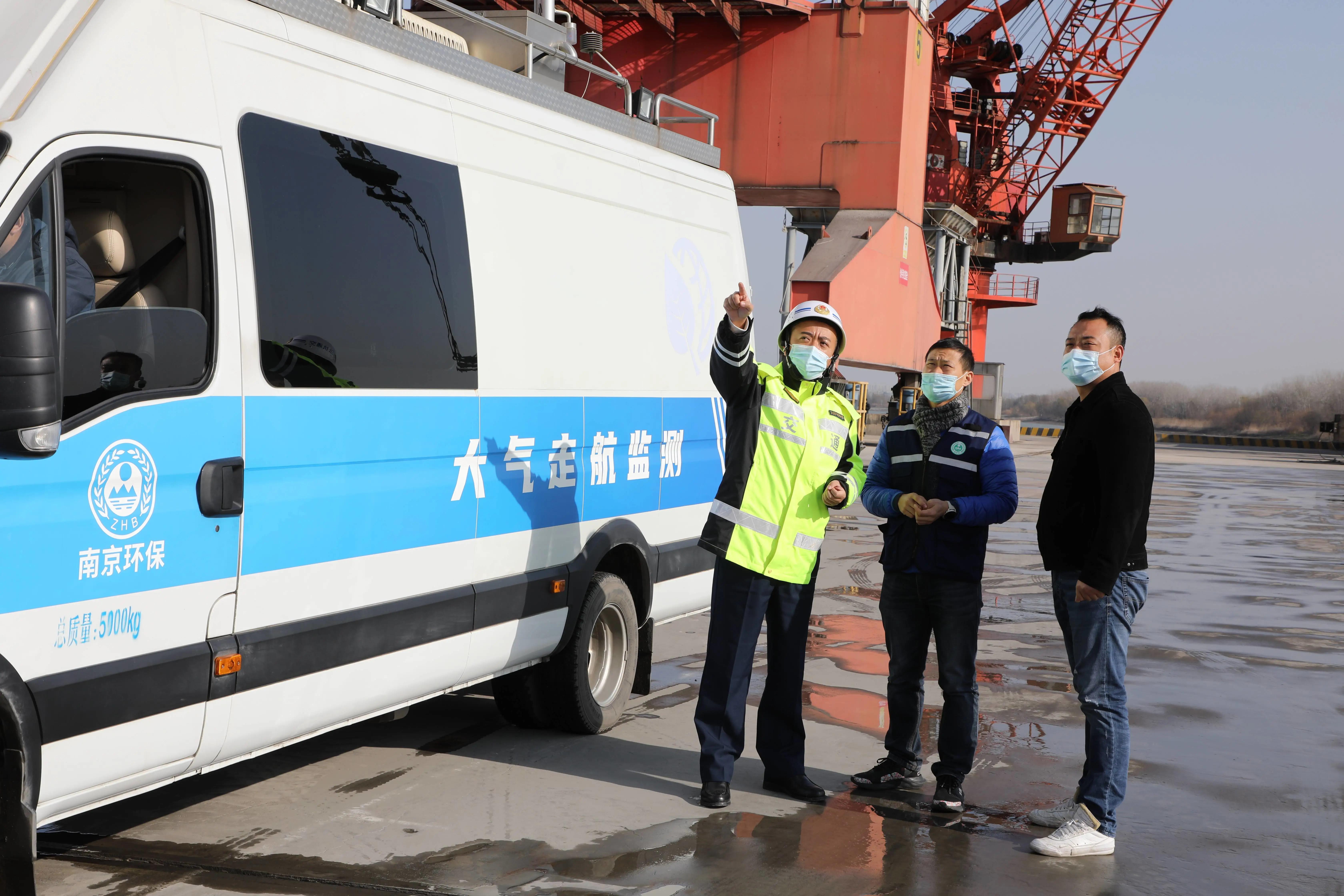 南京市生态环境综合行政执法局开展大气扬尘联合监测行动